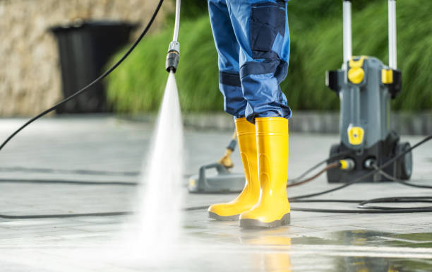 Best Commercial Pressure Washing  in Rosemont, CA
